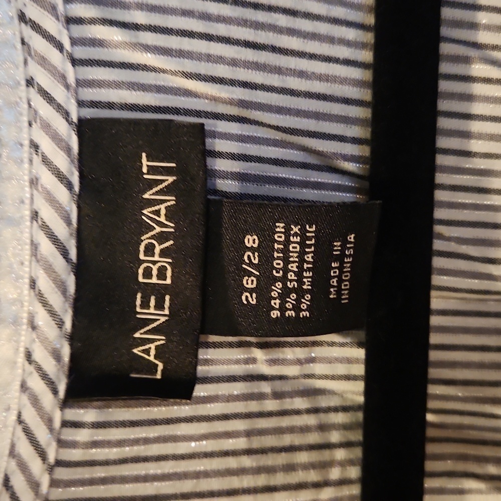 Lane Bryant SZ 26/28 Blouse - Picture 6 of 8